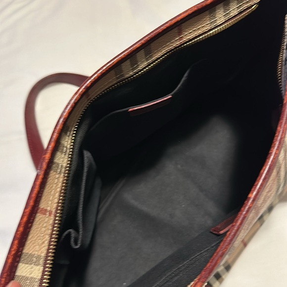 Burberry haymarket tote - Picture 4 of 11